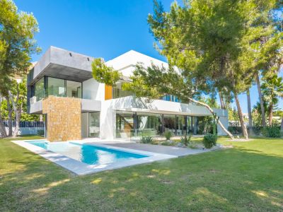 Newly Constructed Villa in Nagüeles