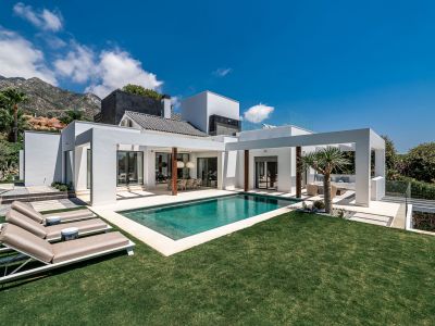 Just completed - Exceptional stylish villa in Sierra Blanca