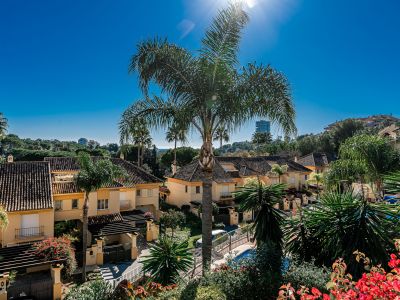 Town House zu verkaufen in Rio Real, Marbella Ost