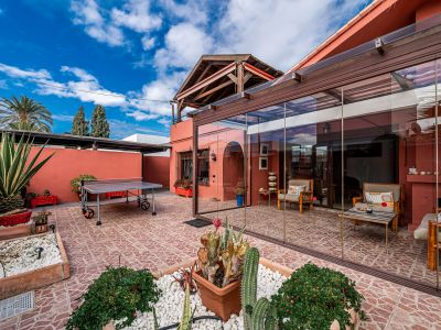 Villa à vendre dans Elviria, Marbella Est