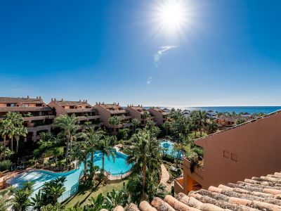 Luxuriöses Penthaus nur wenige Meter vom Strand in Bahia de Marbella