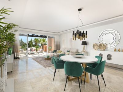 Stunning newly built apartment with sea views, Alminar de Marbella