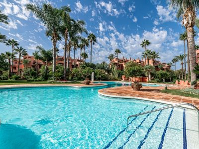 2nd line beach penthouse in Alicate Playa Las Chapas Marbella