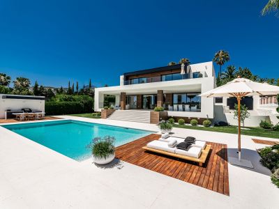 Nouvelle villa de golf en première ligne avec vue sur la mer, Los Naranjos.