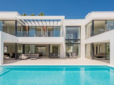 Villa de style moderne près de la plage