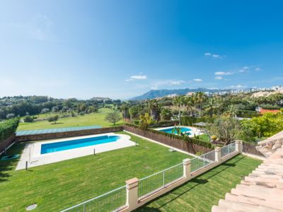 Magnificent frontline golf villa in Santa Clara Golf Los Monteros Marbella