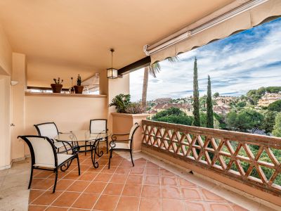 Apartment with views in Altamira Rio Real Marbella