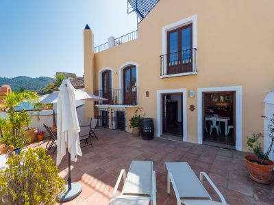 Charming house in the heart of Benahavis