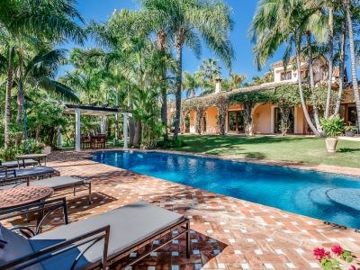Charming villa in Puerto Banús