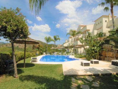 Apartamento de lujo con impresionantes vistas panorámicas, Puerto del Almendro, Benahavís