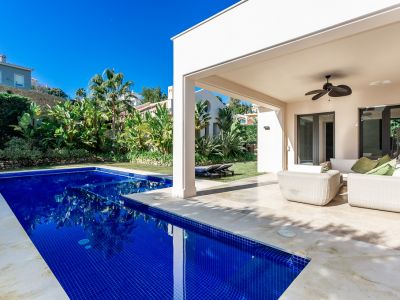 Villa moderna en Elviria, Marbella Este