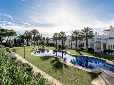 Apartamento en Palm Beach, complejo a pie de playa en Los Monteros, Marbella