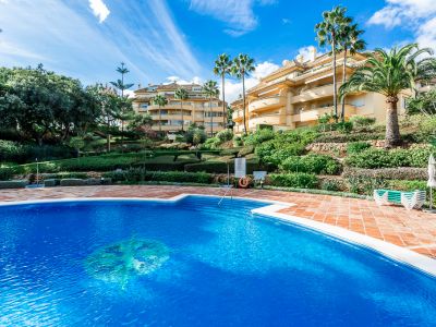 Precioso Apartamento en Elviria con vistas al mar, Marbella Este