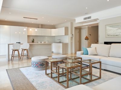 Luxurious duplex penthouse in Marbella Golden Mile