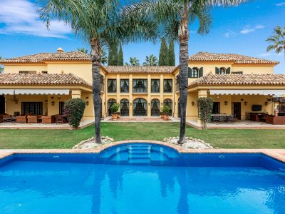 Beautiful Andalusian style villa close to the beach