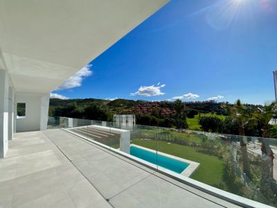 New contemporary style villa in Santa Clara Golf Los Monteros Marbella