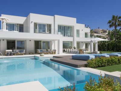 Contemporary frontline beach Villa in Marbella close to Puerto Banus