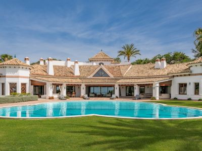 Magnificent Villa with Panoramic Views