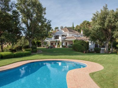Maravillosa villa con impresionantes vistas al mar in La Zagaleta