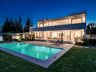 Belle villa moderne au club Las Lomas de Marbella