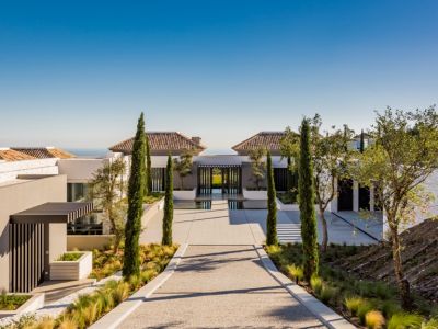 Spectacular new contemporary villa with sea views in La Zagaleta