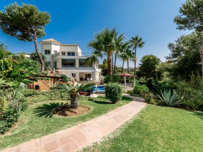 High quality villa in Hacienda Las Chapas with breathtaking views