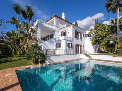 Preciosa villa con vistas al mar en comunidad cerrada Milla de Oro