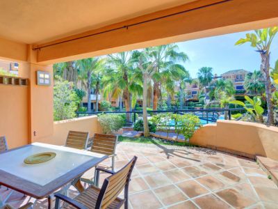 Town House à vendre dans El Rosario, Marbella Est