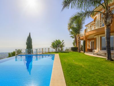 Marbella, Los Monteros, Villa for sale with spectacular panoramic views