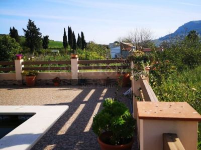House in Alora