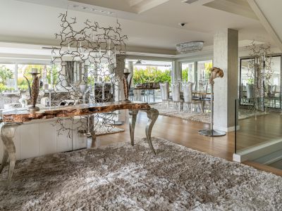 Villa in Bahia de Marbella, Marbella