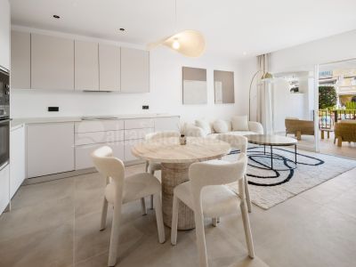Apartment in Nueva Andalucia, Marbella