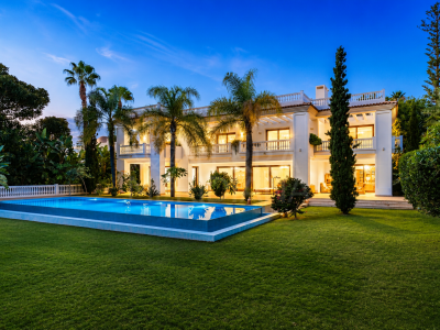Villa in Casasola, Estepona