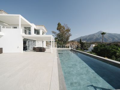 Villa in Nueva Andalucia, Marbella