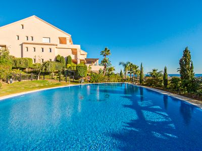 Apartment in Nueva Andalucia, Marbella