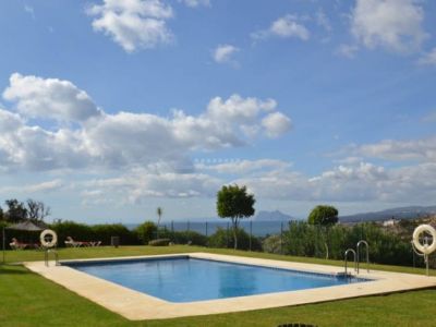 Fantastic south-west facing property just a short drive from the beach in Manilva.