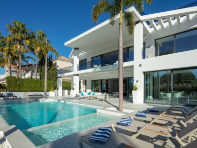 Impresionante y lujosa villa moderna en Nueva Andalucía, Marbella