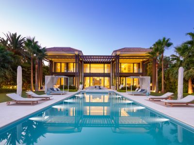Impresionante mansión de estilo moderno en la exclusiva zona La Cerquilla, Nueva Andalucía, Marbella