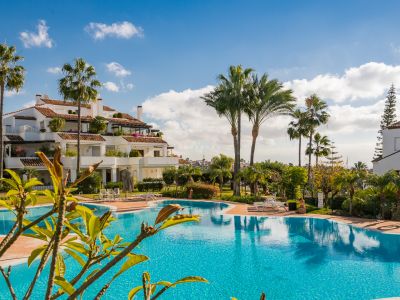 Fantástico apartamento en Monte Paraíso Country Club, Milla de Oro Marbella