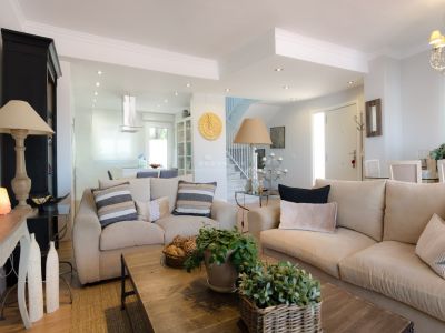 Fabulous renovated townhouse in Artola, Cabopino, Marbella East
