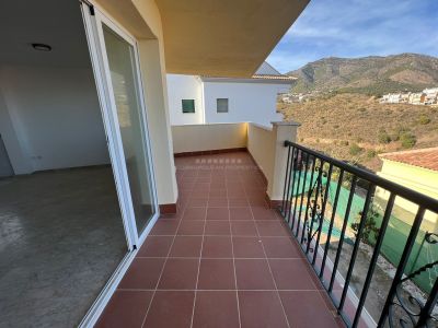 Charming apartment with sea views in Torreblanca of Fuengirola