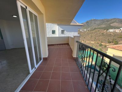 Charming apartment with sea views in Torreblanca of Fuengirola