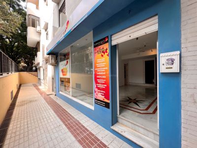 Fantastic commercial premises at street level in the heart of Marbella