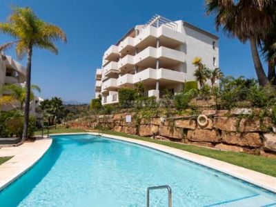 Fantastic penthouse for rent in Santa María Green Hills, Elviria, Marbella East