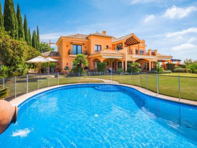 Lujosa villa con increíbles vistas en Marbella Club Golf Resort, Benahavis
