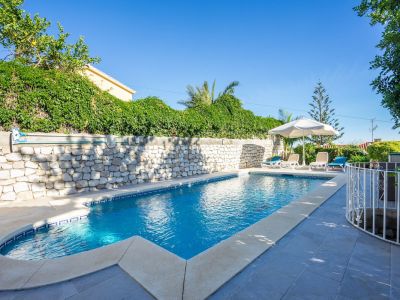 Sea views villa next to Benalmadena pueblo centre