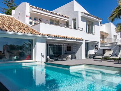 Luxury villa in Peñablanca, a beacon of elegance and privacy, Nueva Andalucia, Marbella