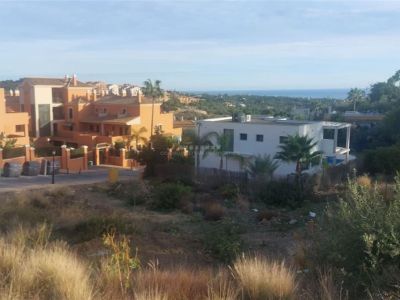 Plot for sale located in the upper area of ​​Elviria, Marbella