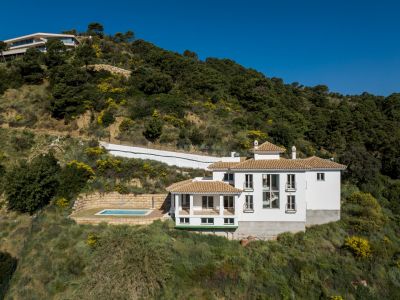 Villa con impresionantes vistas al mar y montaña, Monte Mayor, Benahavis