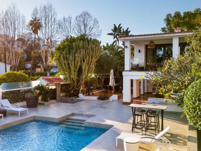 Maravillosa villa con una gran ubicación en Nueva Andalucía, Marbella